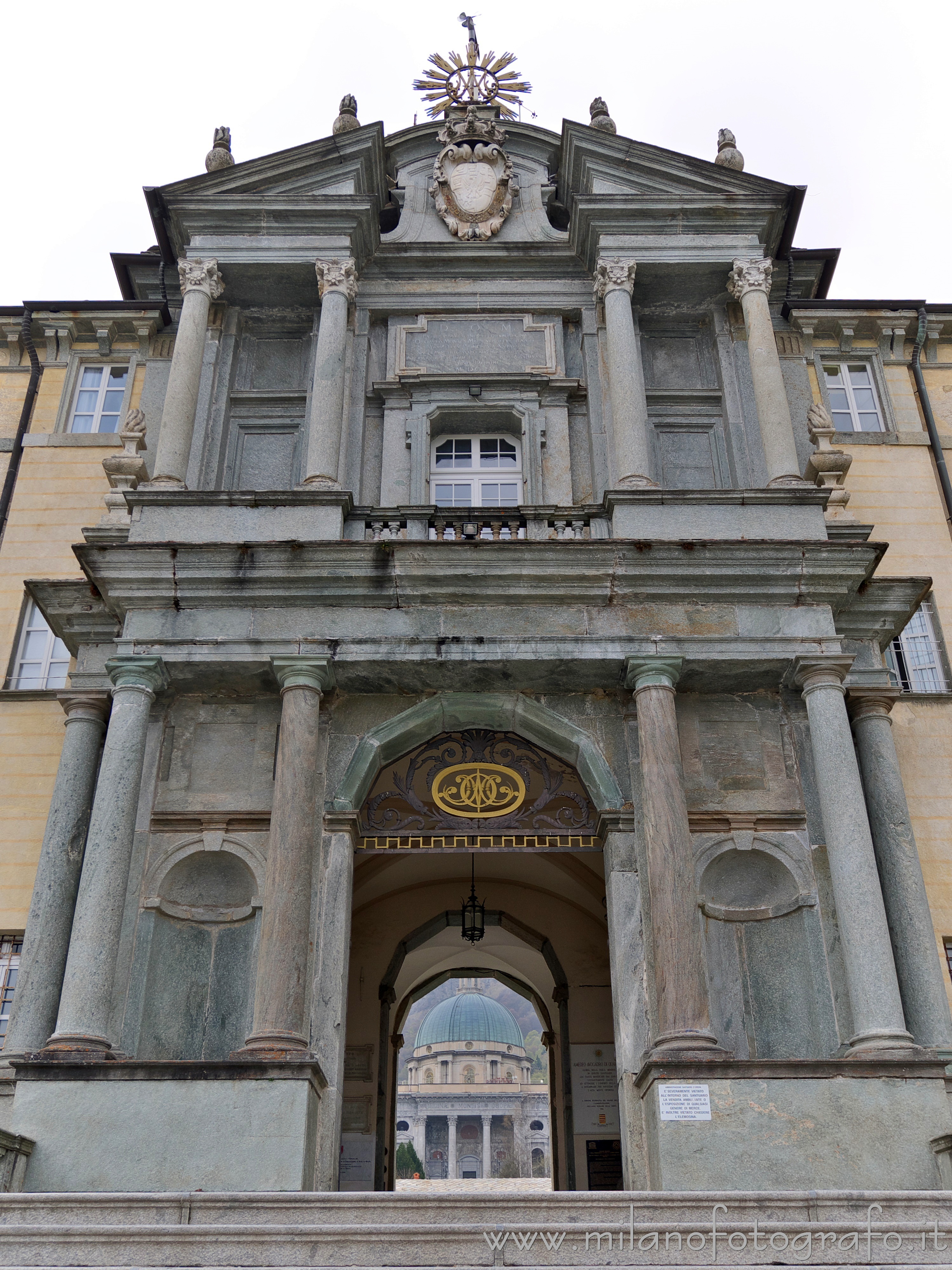 Biella - Porta Regia all'interno del Santuario di Oropa